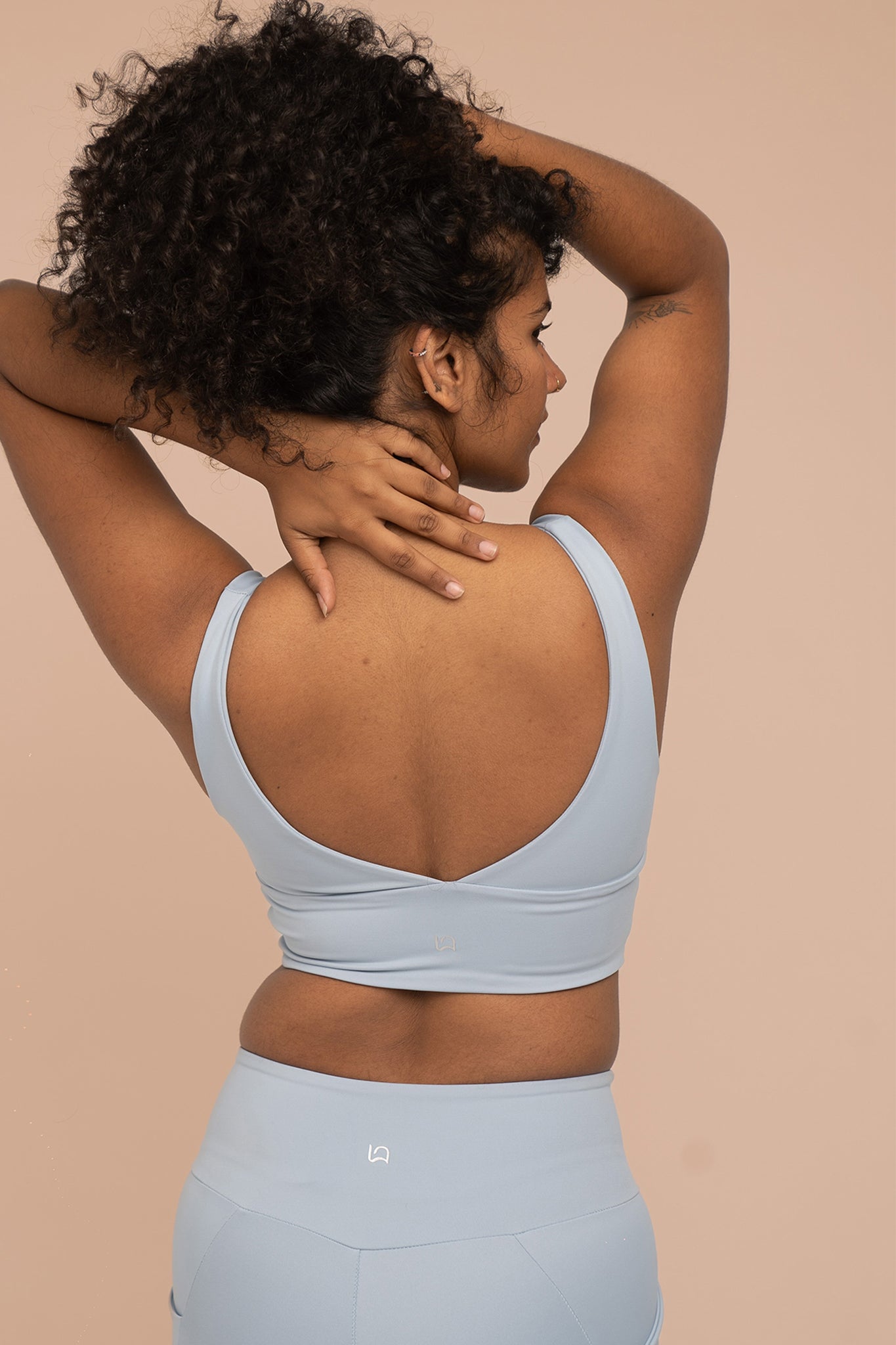Ava Crossover / V Back Bra - Sky