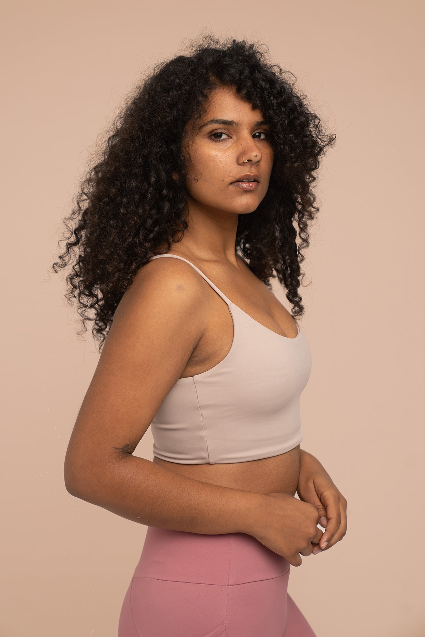 Cora Scoopneck / X Back Bra - Almond