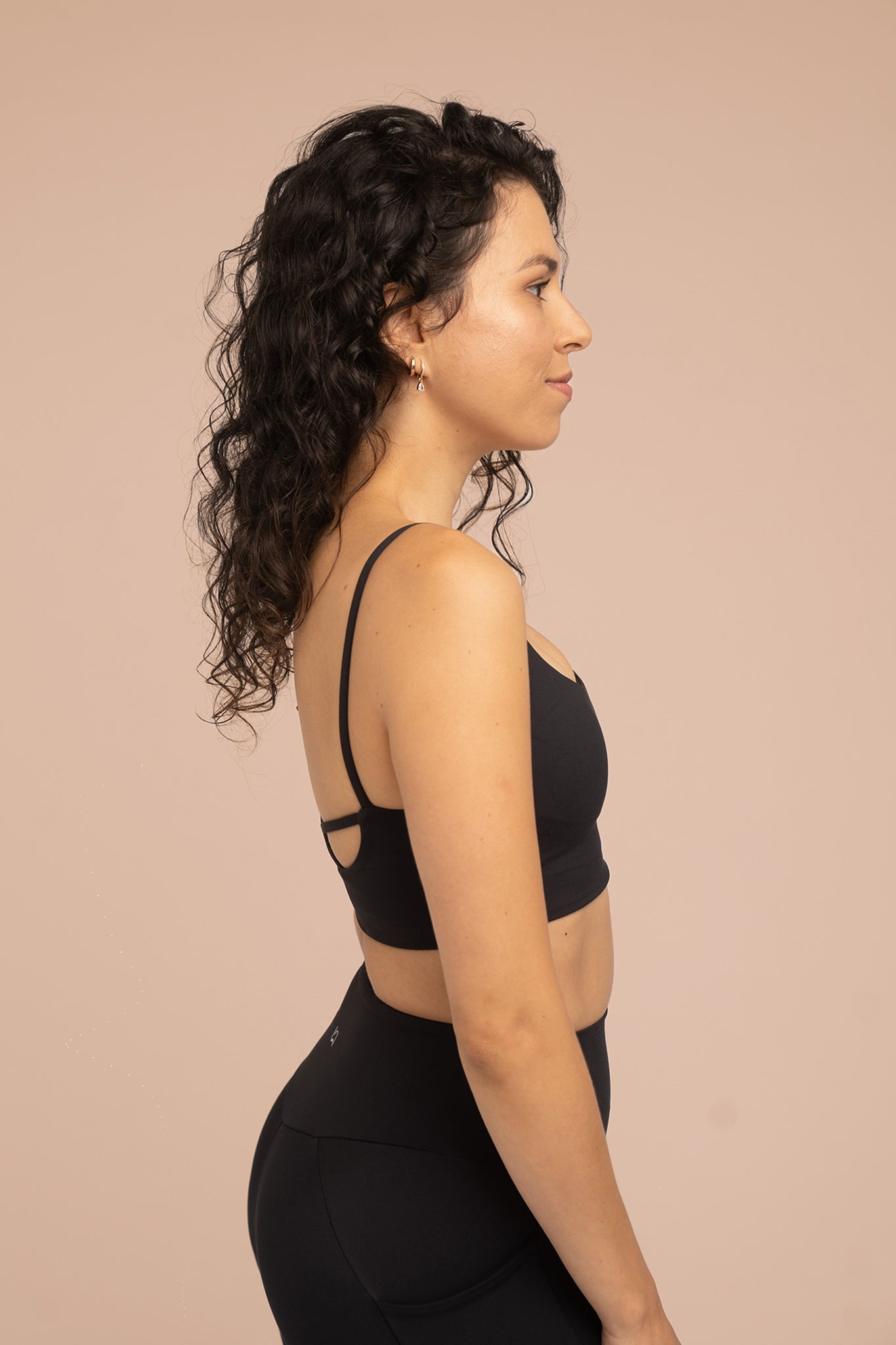 Cora Scoopneck / X Back Bra - Black