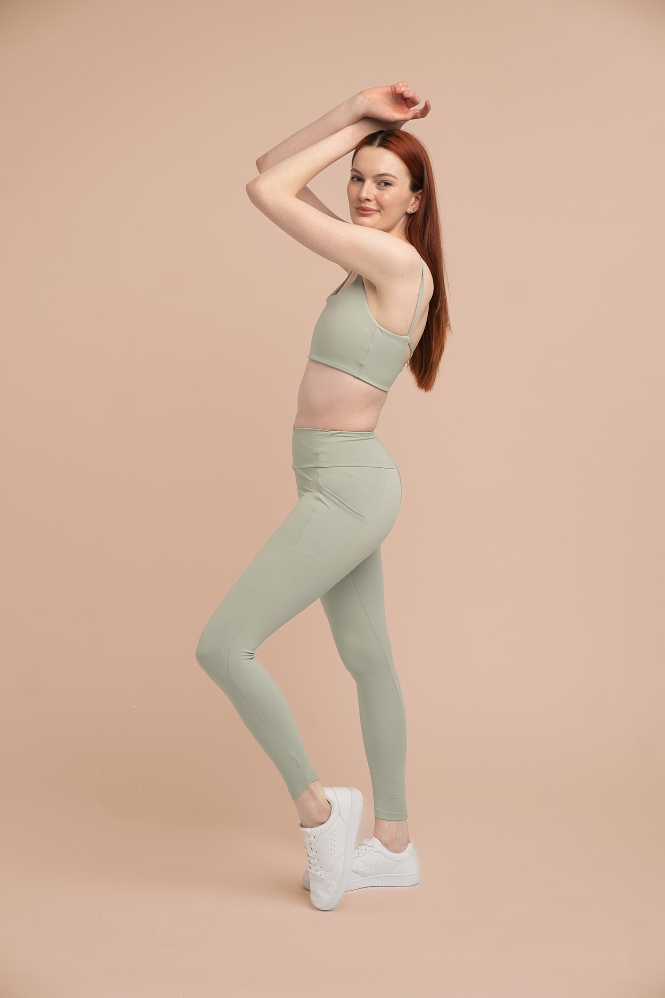 LUNIES: Compressive Wrap Legging with Pockets - Pistachio