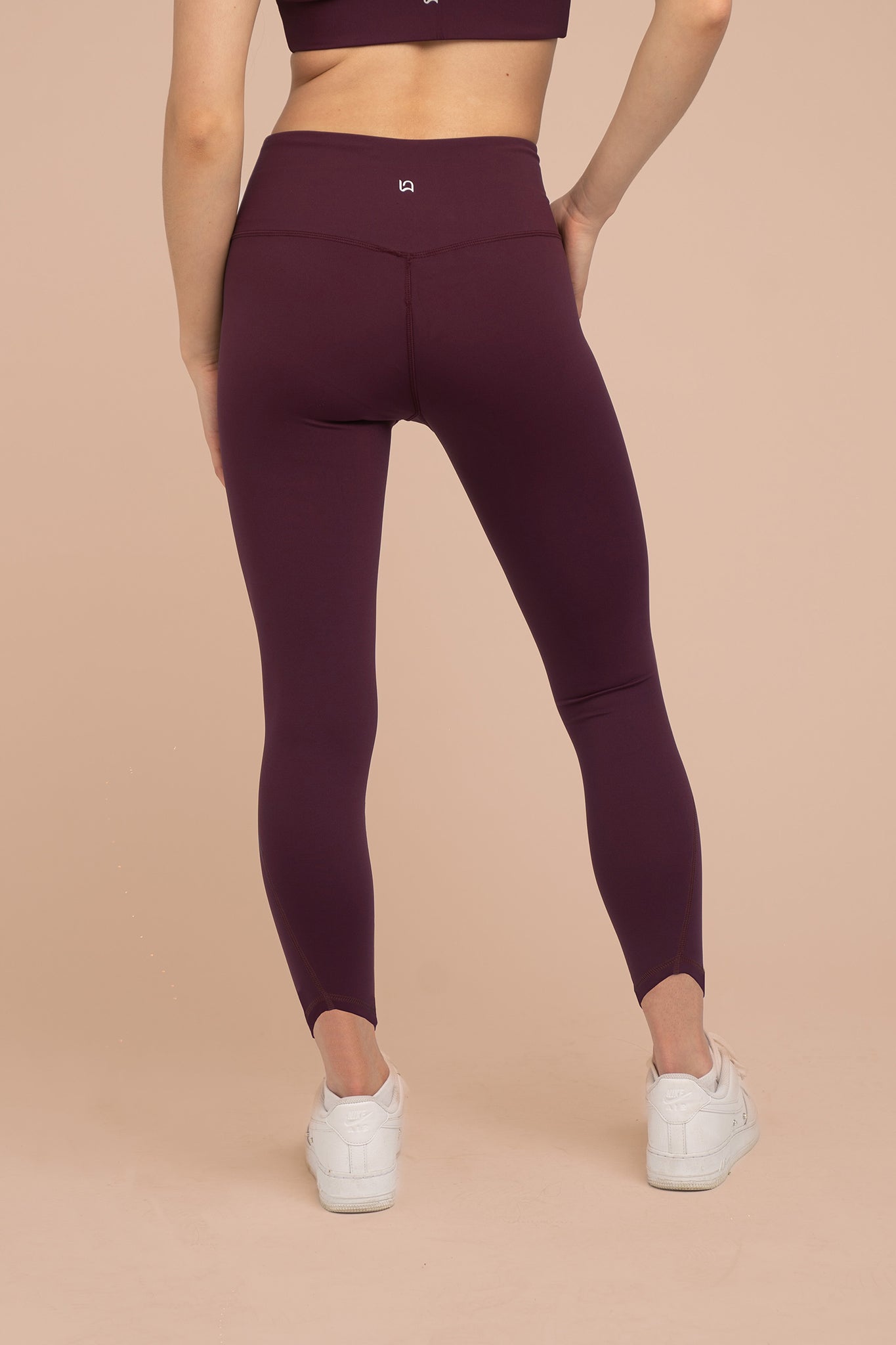 Mya Ultralight Wrap Legging - Beetroot